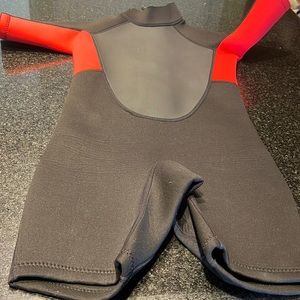 Kids Size 12 Wetsuit Red & Black